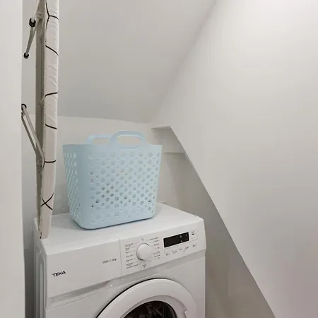 Apartment Petite Charm In Old