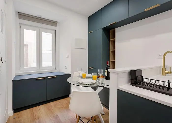 Petite Charm In Old Lisboa